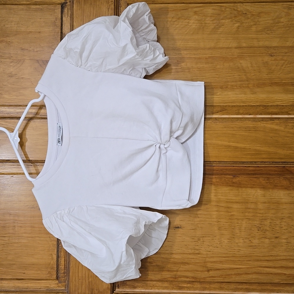 Zara White Crop Top With Short Bolaro Sleeves